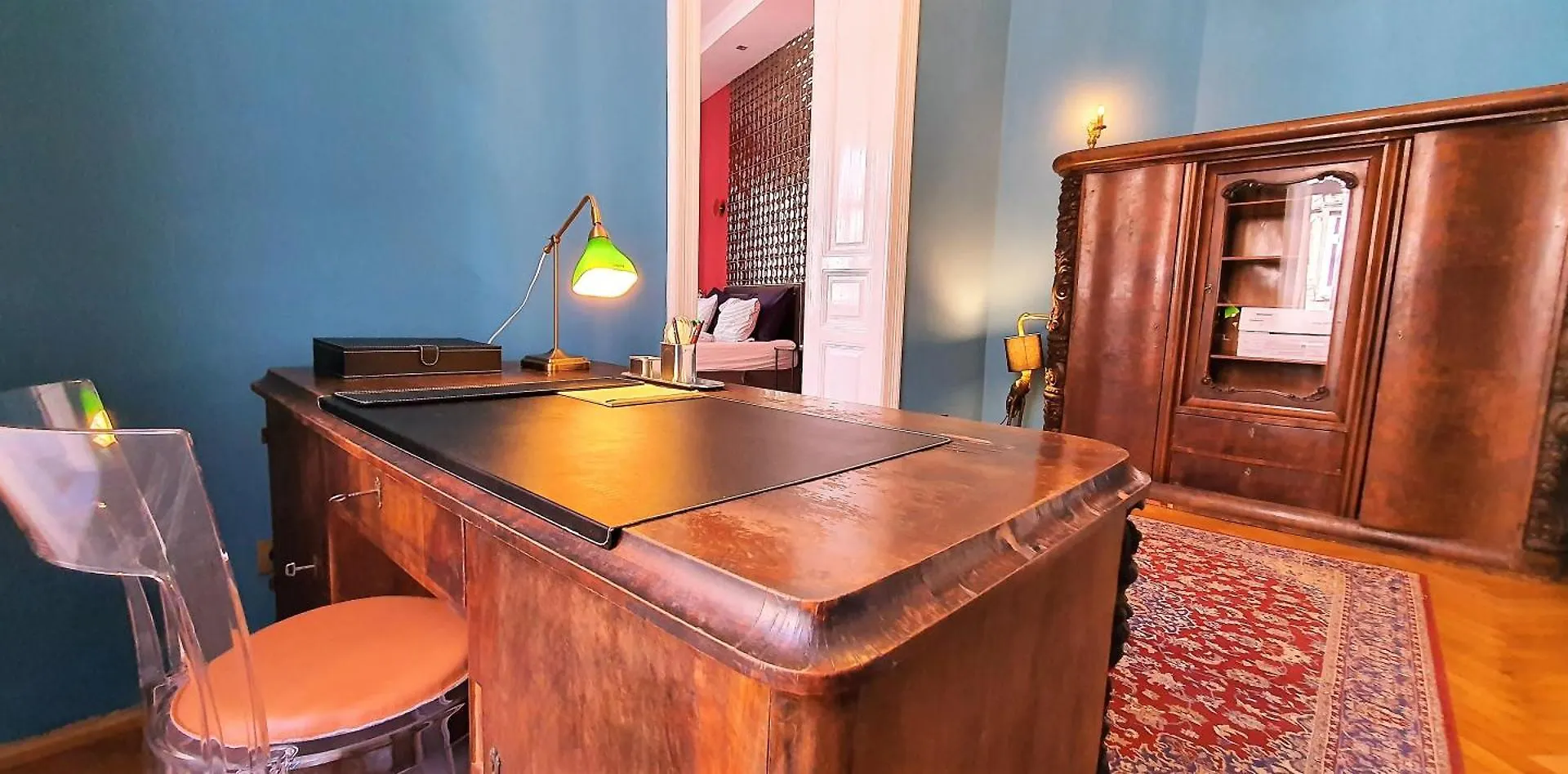 R64 - Classy & Spacious Home Near Villa District 0*, Budapest Hungary
