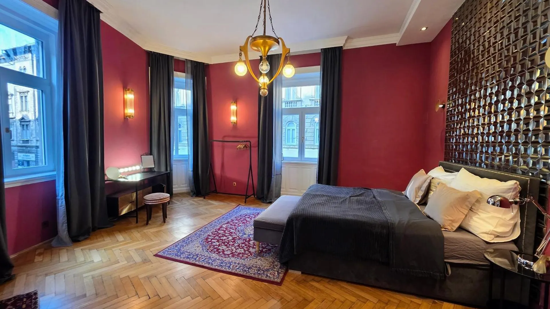 Rb64 - Classy & Spacious Home Near Villa District 부다페스트 0*,  헝가리