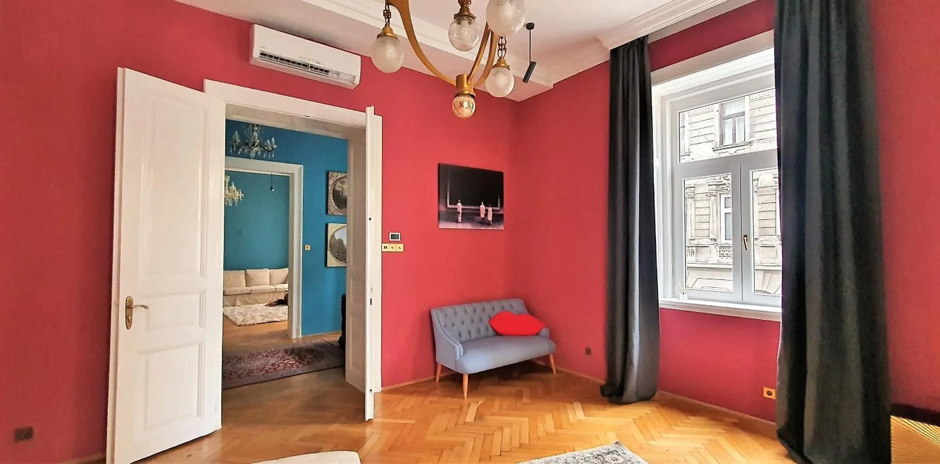 Apartment R64 - Classy & Spacious Home Near Villa District Hungary