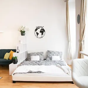  Apartment New Dohany Street
