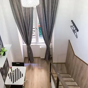 Private Lofts Apartman